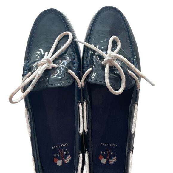 Cole Haan Resort Loafers – Navy Patent, White Laces, Sz 9, NWOT - Picture 5 of 9